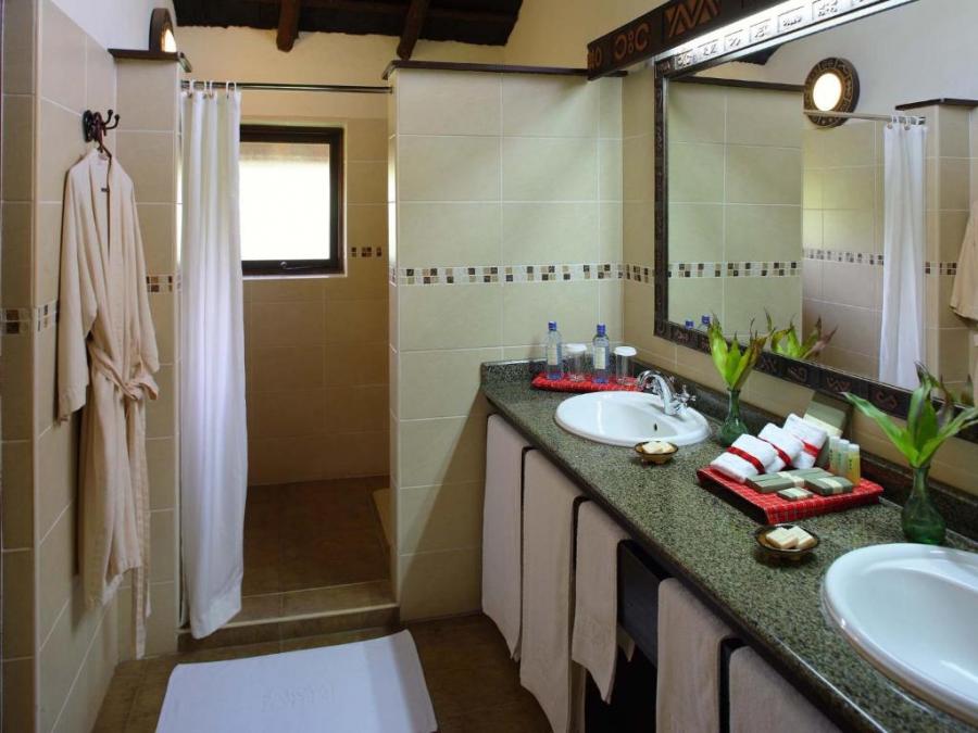 Olchani Luxury Club Tents