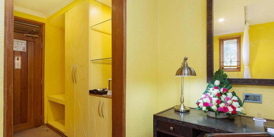 Business Deluxe Rooms